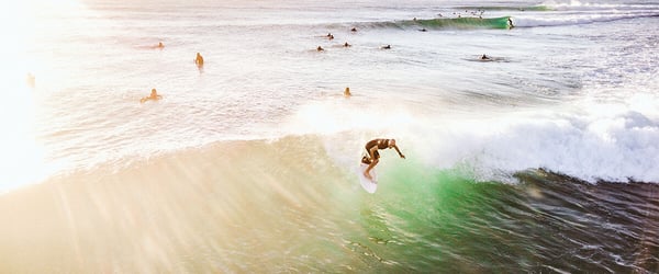 surffaaja Gold Coastissa, Queenslandissa