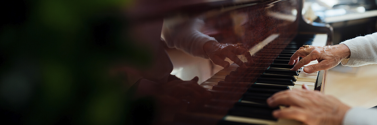 Professional piano movers banner image