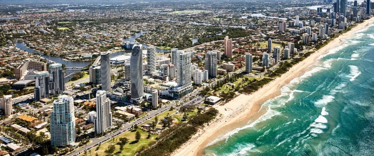 Skyrocketing your career in QLD with an interstate move: tips for professionals banner image