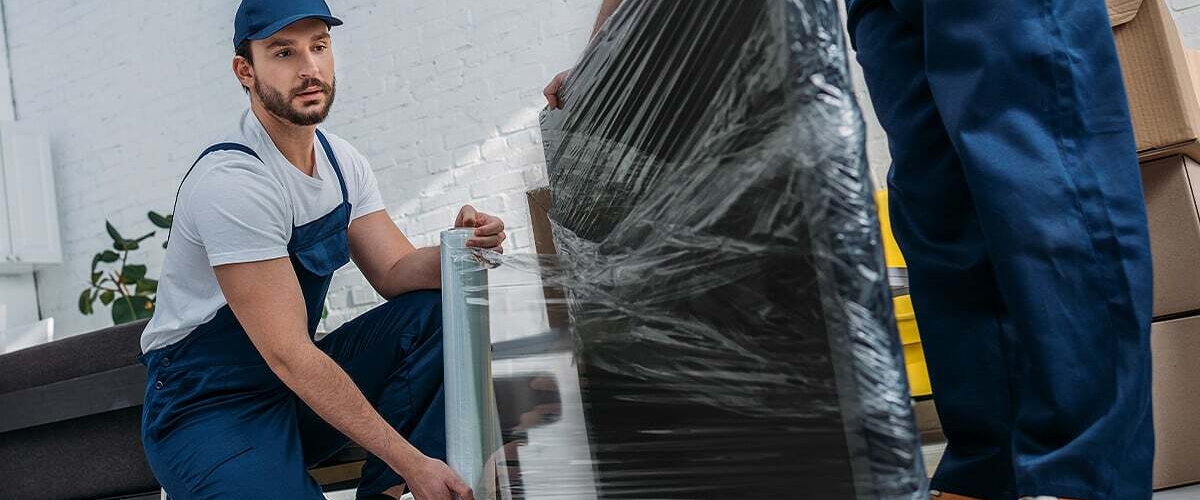 How to pack a TV for moving without a box banner image