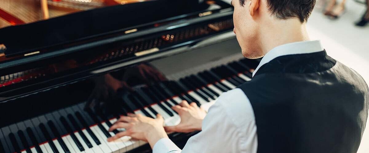 Piano move top tips: Piano removalists Brisbane share their secrets banner image