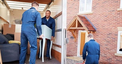 Thumbnail: How full-service movers and packers in Brisbane make your move easy.