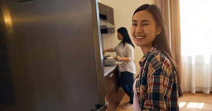 Thumbnail: How to pack a fridge for moving