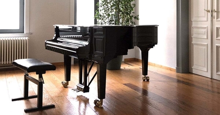 Thumbnail: How to move a piano long distance