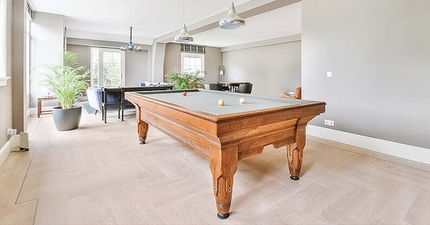 Thumbnail: How to set up a pool table: A comprehensive guide for beginners