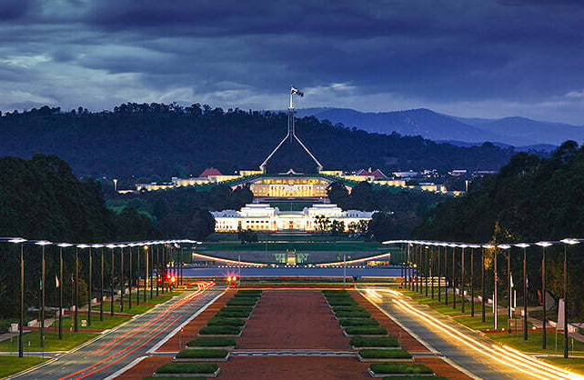 Best suburbs Canberra: A guide to quiet retreats & bustling communities banner image